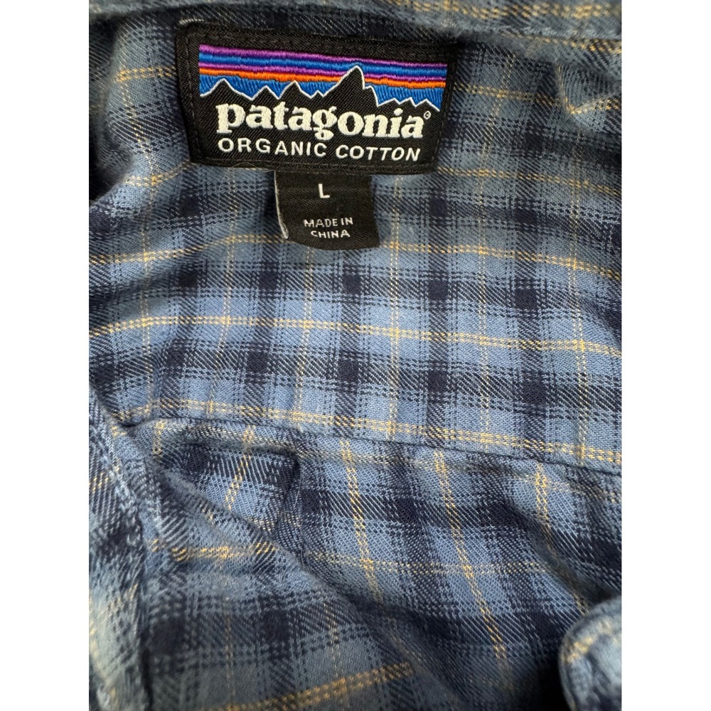 Patagonia Organic Cotton‎ Plaid Button Down Shirt Mens Large Blue 53837 FA19 - Picture 2 of 9